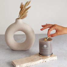 Lade das Bild in den Galerie-Viewer, Basilikum | Mandarine | Sojawachduftkerze | Geschenkbox |  Hucklehaus