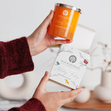 Lade das Bild in den Galerie-Viewer, Duftkerze | Vegane Sojawachskerze | Geschenk | Hucklehaus